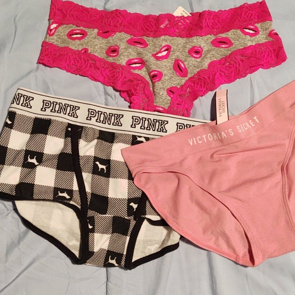 3pair of Victoria Secret panties